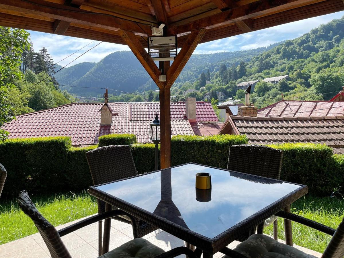 Dream House Brasov Hotel Exterior photo